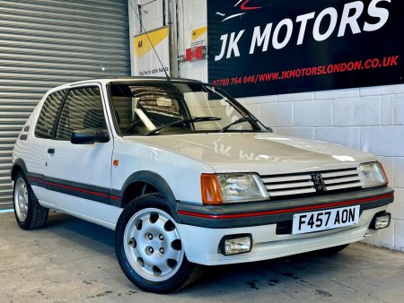 PEUGEOT 205